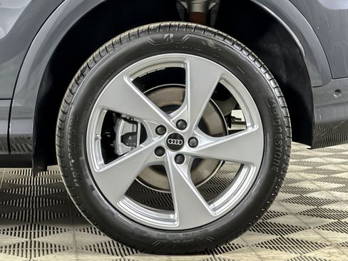 New 2025 Audi Q5 Premium Plus image 23