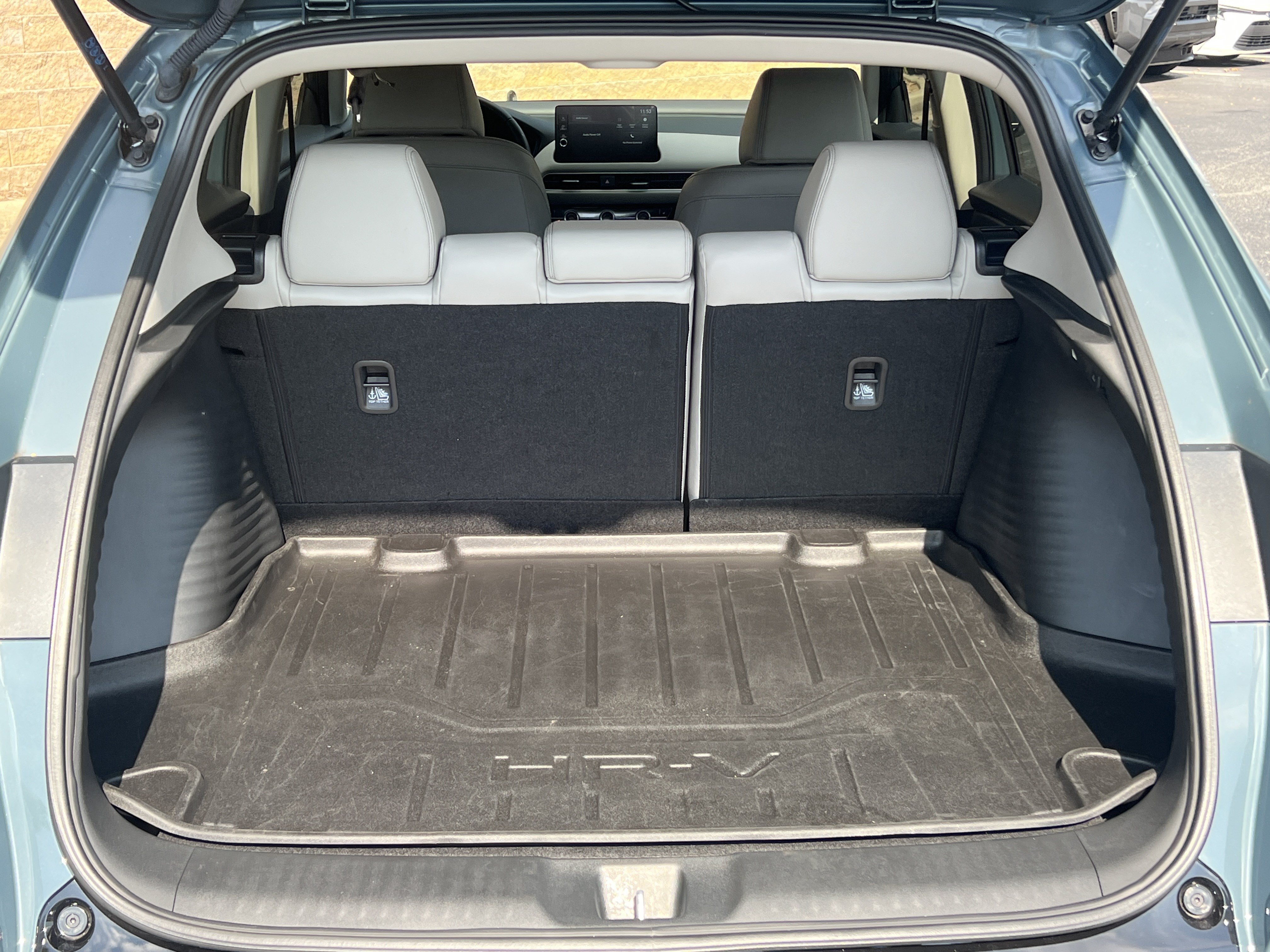 Used 2026 Honda HR-V EX-L image 18