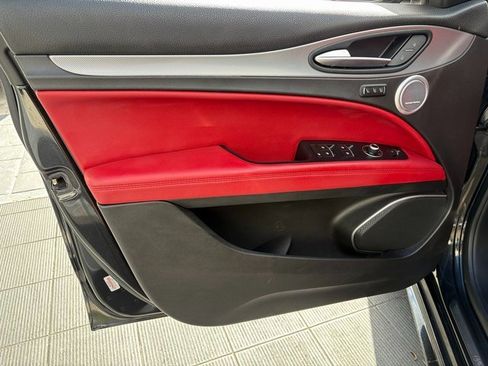 Used 2020 Alfa Romeo Stelvio Ti Sport w/ Quick Order Package 22S Sport image 27