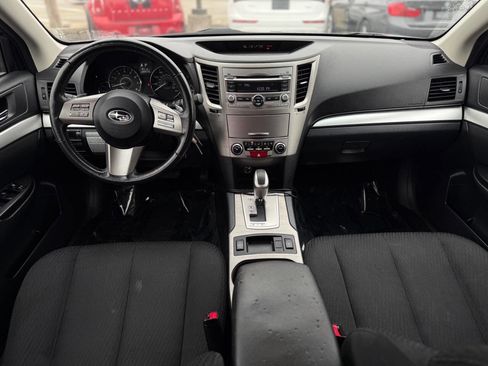 Used 2011 Subaru Outback 2.5i Premium w/ All-Weather Pkg image 12