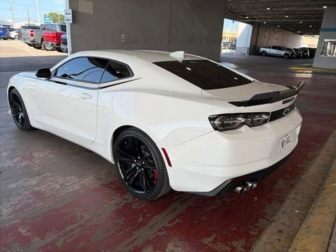 Used 2021 Chevrolet Camaro LT w/ Redline Edition RWD image 4
