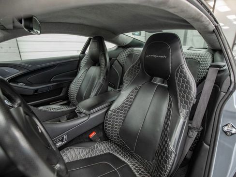 Used 2014 Aston Martin Vanquish Coupe image 33
