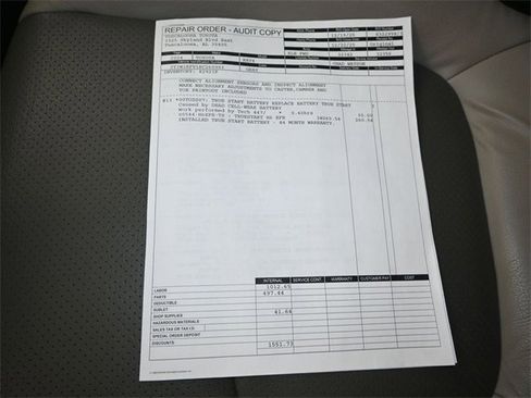 Used 2024 Toyota RAV4 XLE w/ Convenience Package image 6