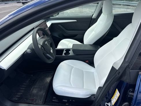 Used 2023 Tesla Model 3 Standard Range RWD image 8