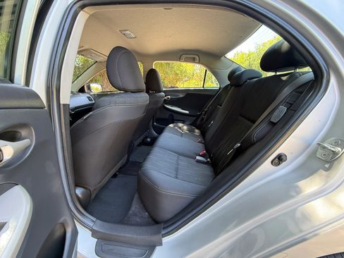 Used 2013 Toyota Corolla S FWD image 24