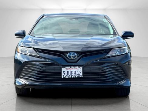 Used 2020 Toyota Camry LE w/ Fleet Convenience Package FWD image 8