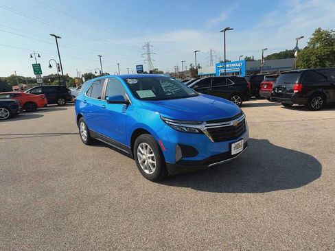 Certified 2024 Chevrolet Equinox LT AWD/4WD image 2