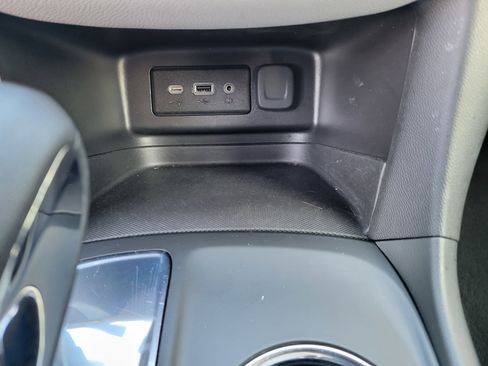 Certified 2024 Chevrolet Equinox LS w/ LS Convenience Package image 21