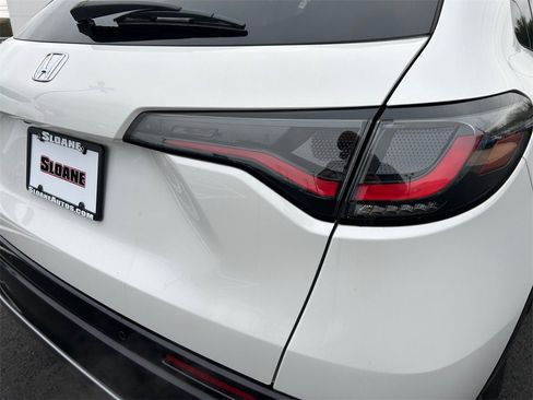 Used 2023 Honda HR-V EX-L image 22