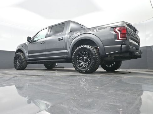 Used 2019 Ford F150 Raptor w/ Equipment Group 802A Luxury image 39