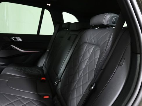 New 2026 BMW X5 xDrive40i w/ M Sport Package AWD/4WD image 4