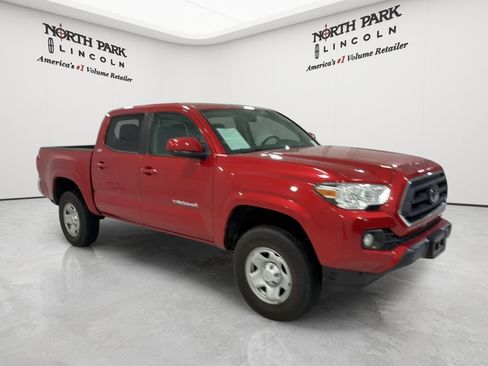 Used 2023 Toyota Tacoma SR5 RWD image 7