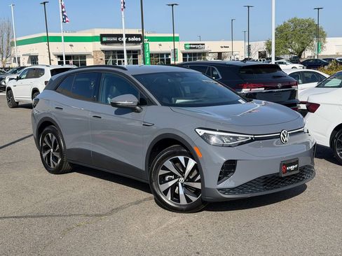 New 2026 Volkswagen ID.4 Pro RWD image 2