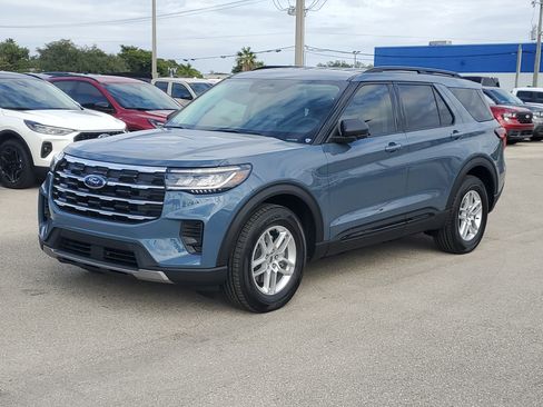 New 2026 Ford Explorer Active image 1