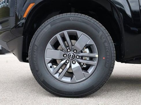 New 2026 Nissan Frontier SV w/ SV Convenience Package AWD/4WD image 8