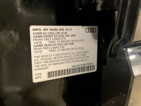 Certified 2024 Audi Q3 2.0T Premium Plus w/ Premium Plus Package image 33