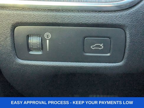 Used 2021 Volvo XC60 T5 Inscription w/ Protection Package Premier image 38