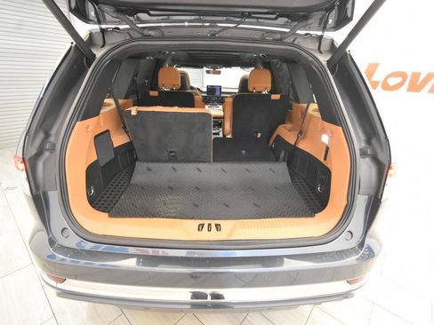 Used 2020 Lincoln Aviator Black Label w/ Dynamic Handling Package AWD/4WD image 50