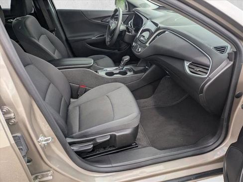 Used 2024 Chevrolet Malibu LT FWD image 17