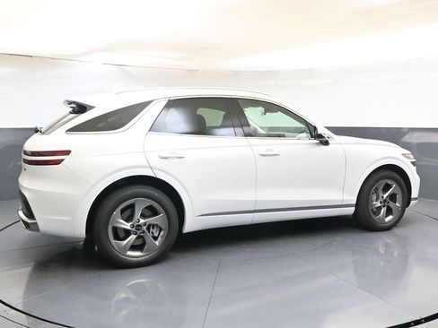 New 2026 Genesis GV70 2.5T image 6