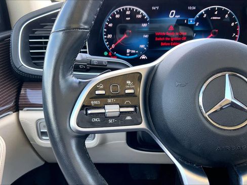 Used 2022 Mercedes-Benz GLS 450 4MATIC image 24