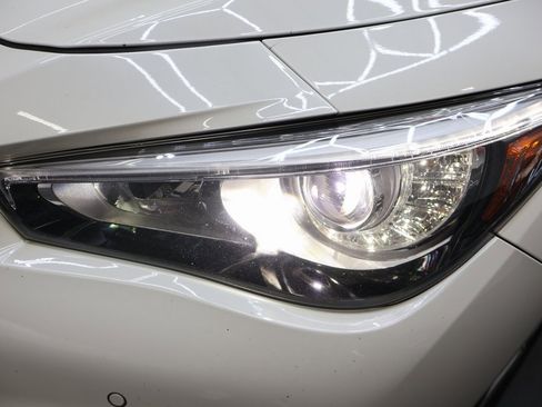 Used 2019 INFINITI Q50 Luxe w/ Essential Package (3.0T Luxe) image 27