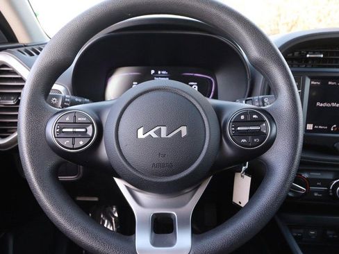 Used 2024 Kia Soul LX w/ Option Group 015 image 10