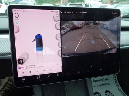Used 2021 Tesla Model 3 Long Range AWD/4WD image 39