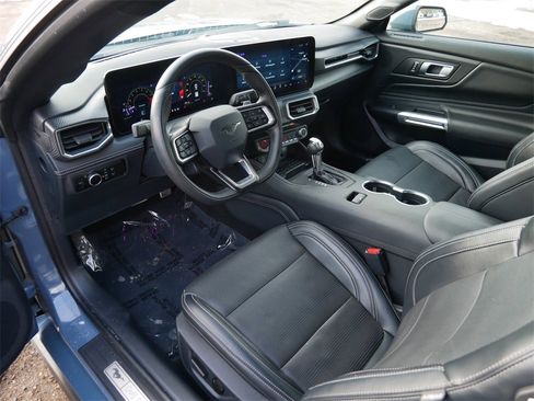 Used 2024 Ford Mustang GT Premium image 11