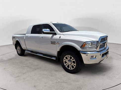 Used 2017 RAM 2500 Laramie w/ Off Road Package AWD/4WD image 3