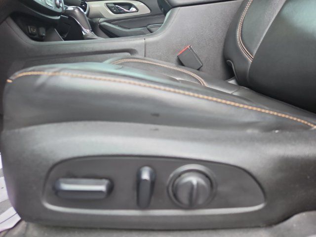 Used 2019 Chevrolet Traverse LT AWD/4WD image 12