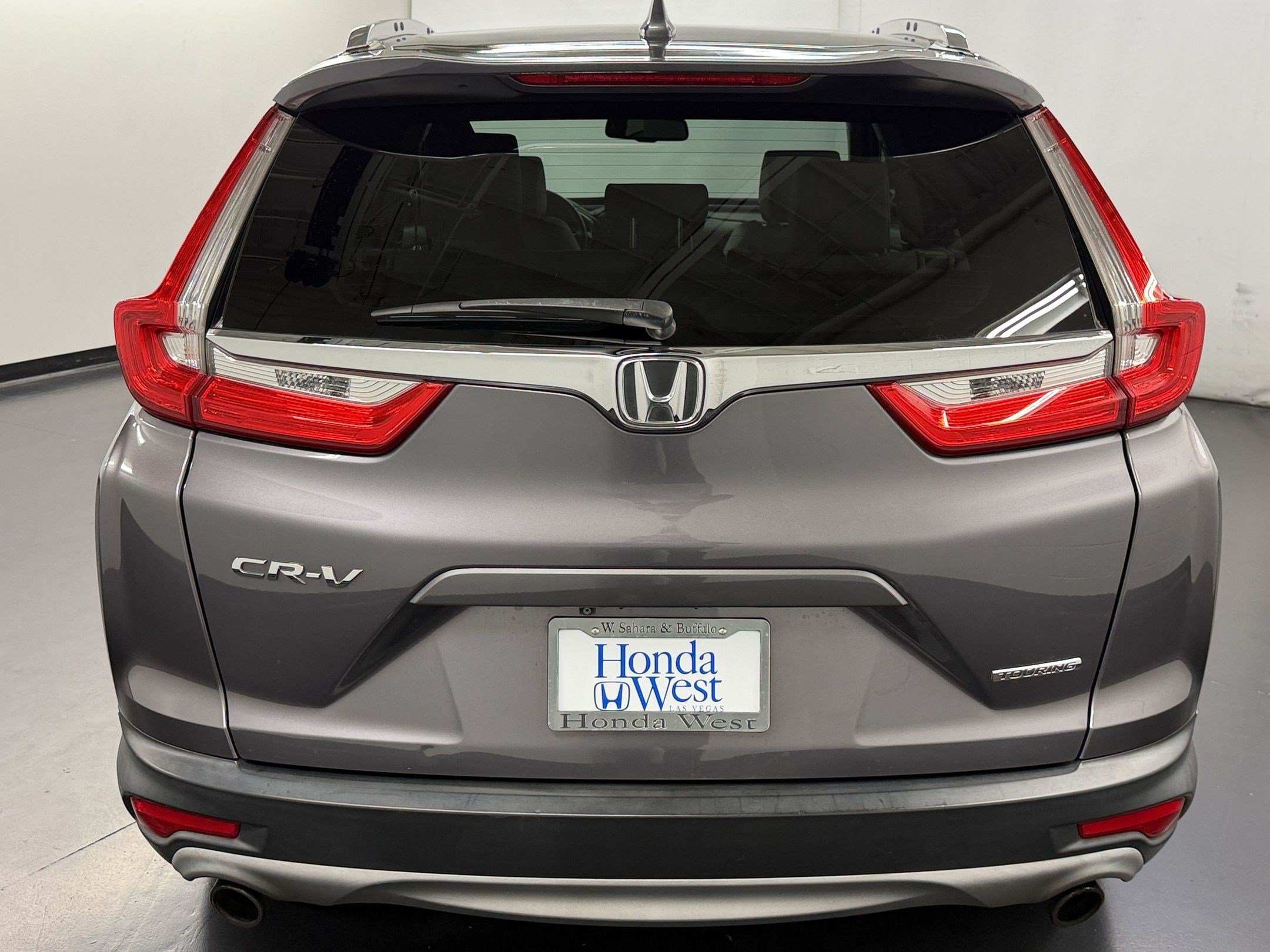 Used 2018 Honda CR-V Touring image 10