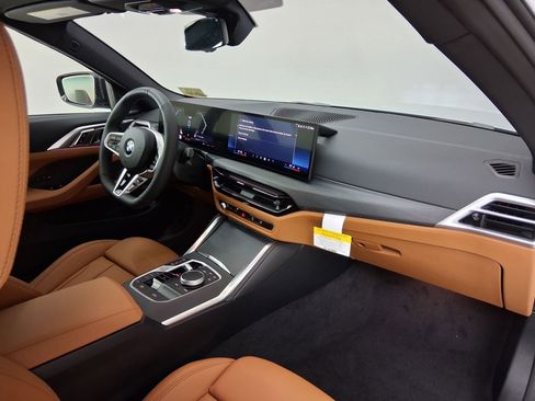 New 2026 BMW 430i Convertible w/ M Sport Package image 29