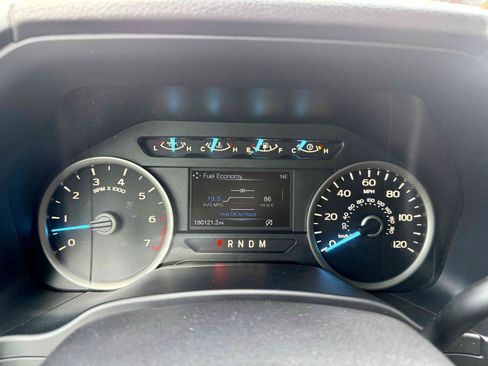 Used 2018 Ford F150 XLT w/ Equipment Group 302A Luxury RWD image 29
