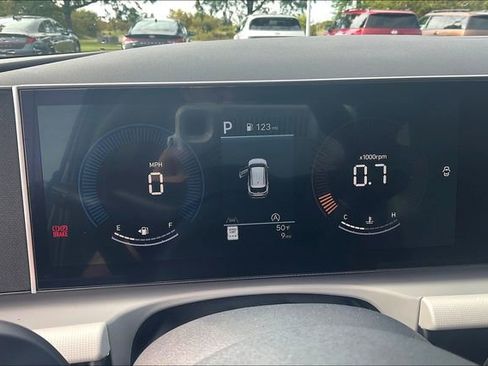 New 2026 Hyundai Tucson SEL image 18