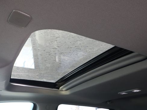 Used 2021 GMC Sierra 1500 SLT w/ SLT Premium Plus Package image 20