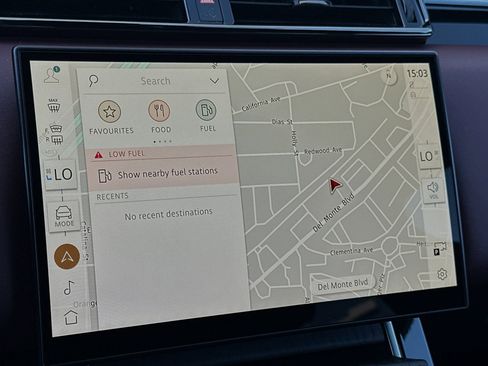 New 2024 Land Rover Range Rover Velar Dynamic HSE image 19