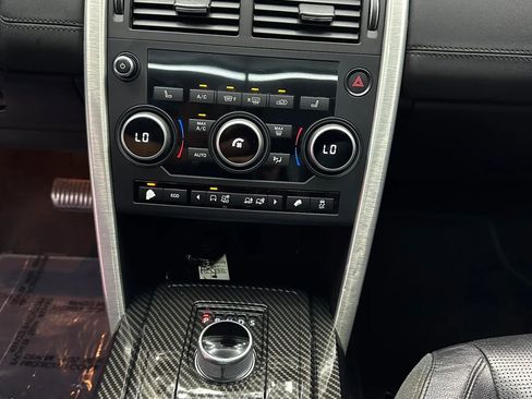 Used 2016 Land Rover Discovery Sport HSE AWD/4WD image 20