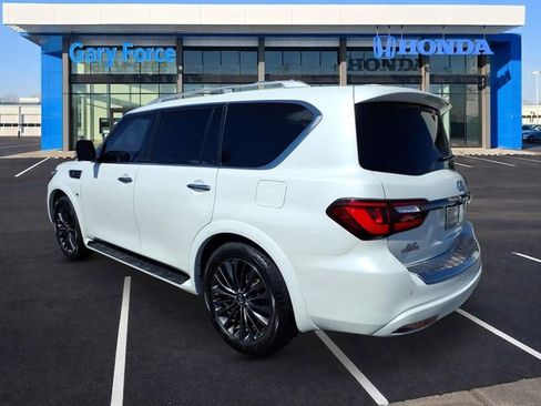 Used 2020 INFINITI QX80 Luxe w/ Edition 30 Package image 3