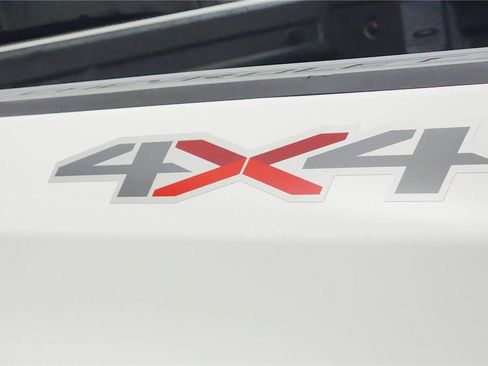 Used 2020 Chevrolet Silverado 1500 Custom w/ Custom Value Package image 30