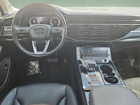Used 2023 Audi Q7 3.0T Premium Plus image 12