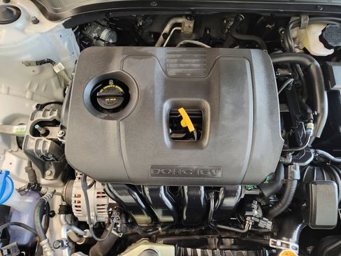 Used 2023 Kia Forte LX image 27