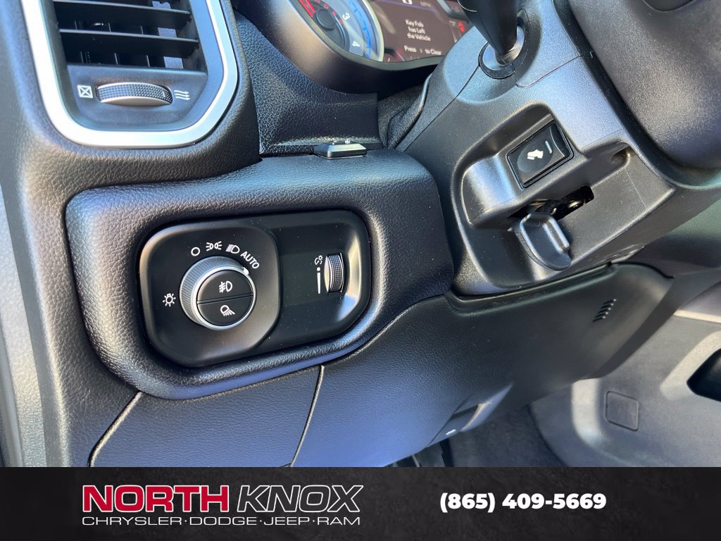 Used 2022 RAM 2500 Big Horn w/ Level C Equiment Group AWD/4WD image 8