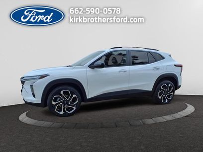 Used 2025 Chevrolet Trax RS w/ Sunroof Package