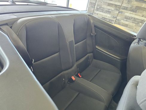 Used 2015 Chevrolet Camaro LT image 17