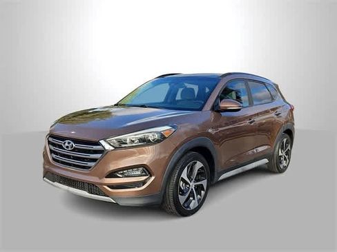 Used 2017 Hyundai Tucson Limited w/ Limited Ultimate Package 03 image 4