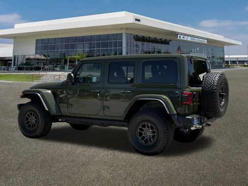 Used 2023 Jeep Wrangler Unlimited Rubicon 392 w/ Xtreme Recon 35" Tire Package AWD/4WD image 8