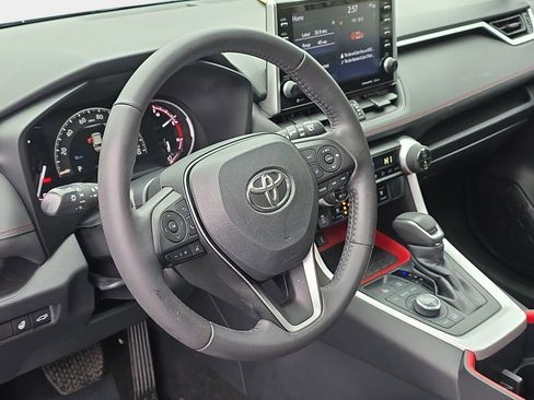Used 2022 Toyota RAV4 TRD Off-Road w/ TRD Off-Road Weather Package AWD/4WD image 18