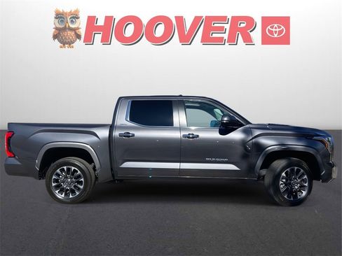 Used 2024 Toyota Tundra Limited image 2
