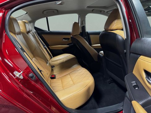 Used 2021 Nissan Sentra SV w/ SV Premium Package image 27